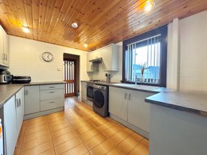 Photo 14- click for photo gallery